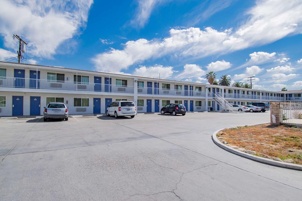 Motel 6-San Bernardino, Ca - Downtown 外观 照片