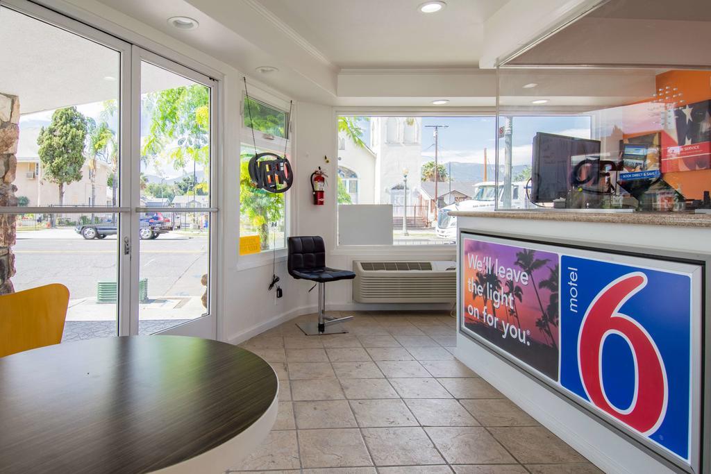 Motel 6-San Bernardino, Ca - Downtown 外观 照片