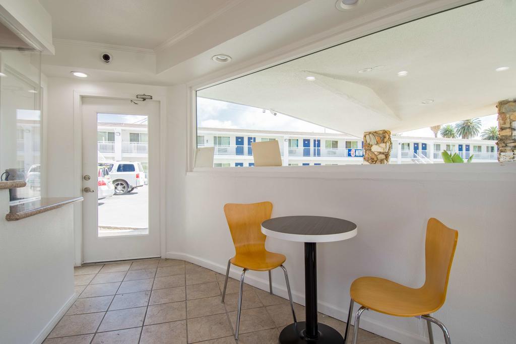 Motel 6-San Bernardino, Ca - Downtown 外观 照片
