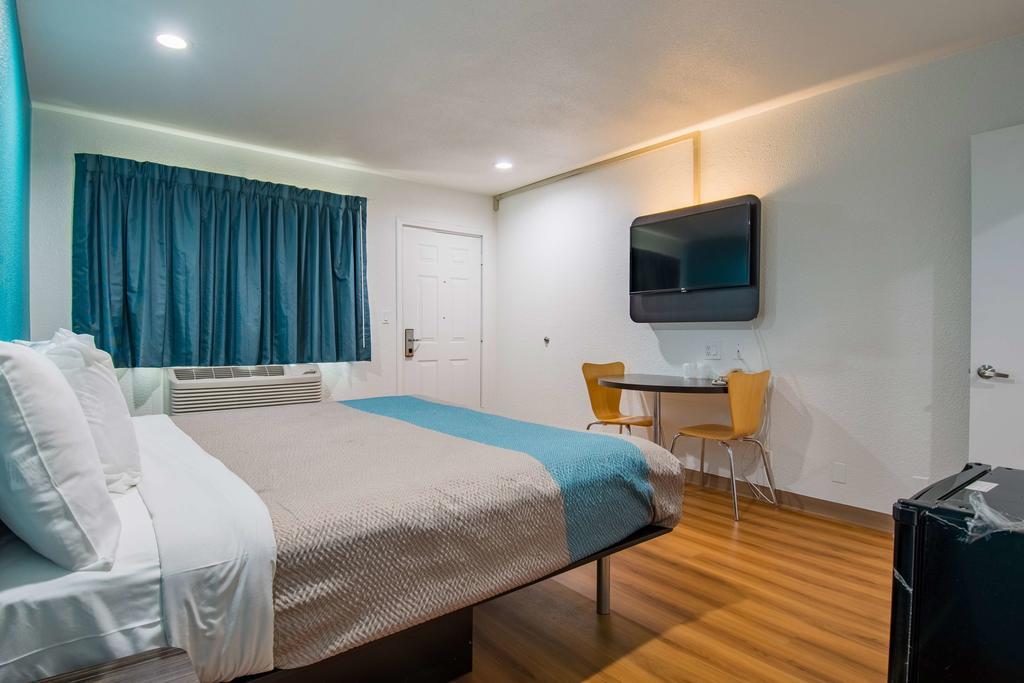 Motel 6-San Bernardino, Ca - Downtown 外观 照片
